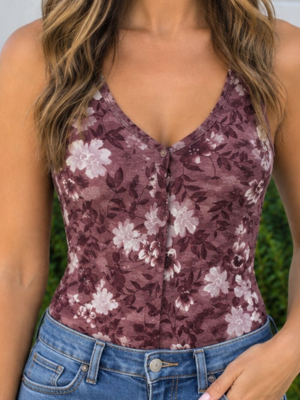 Maroon Floral Bodysuit – American Eagle (Medium)